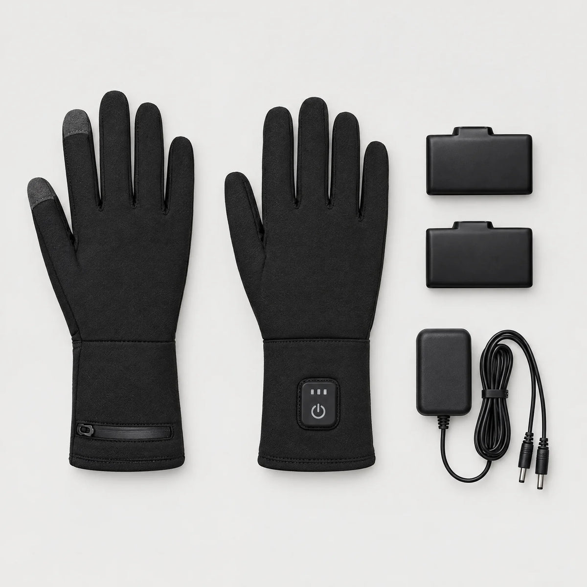 Lieferumfang: ein Paar Handschuhe, zwei Akkus und ein Ladegerät mit Doppelkabel